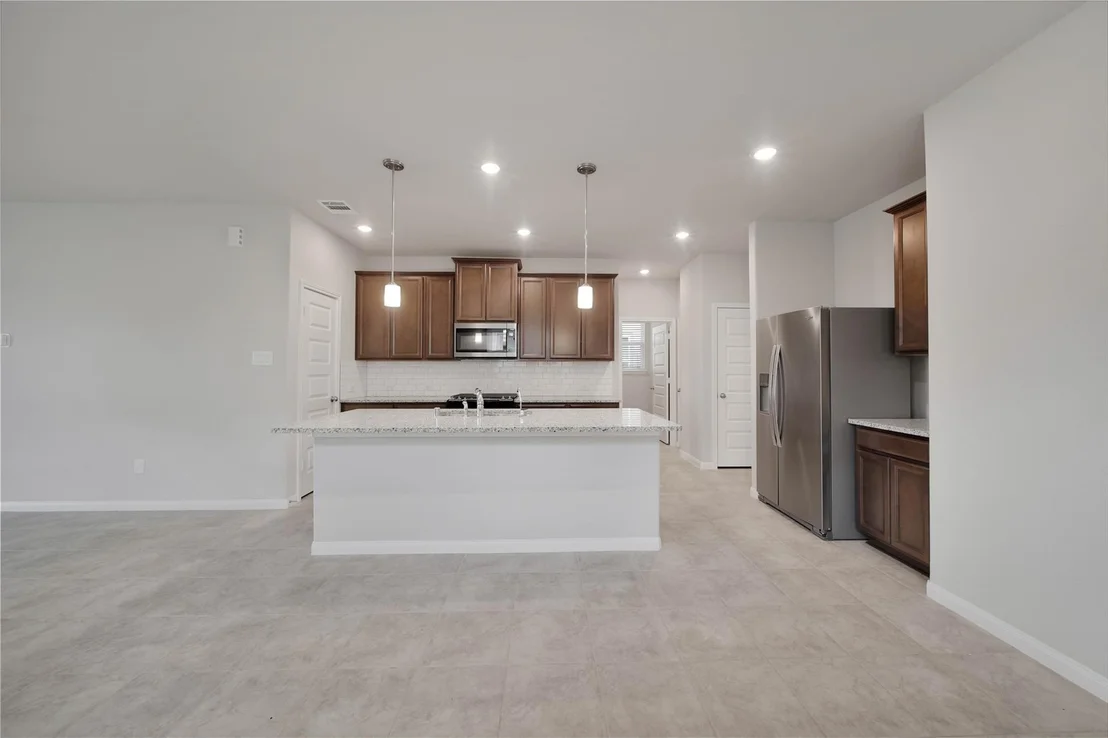 Photo of 7080 Silverleaf Oak Street