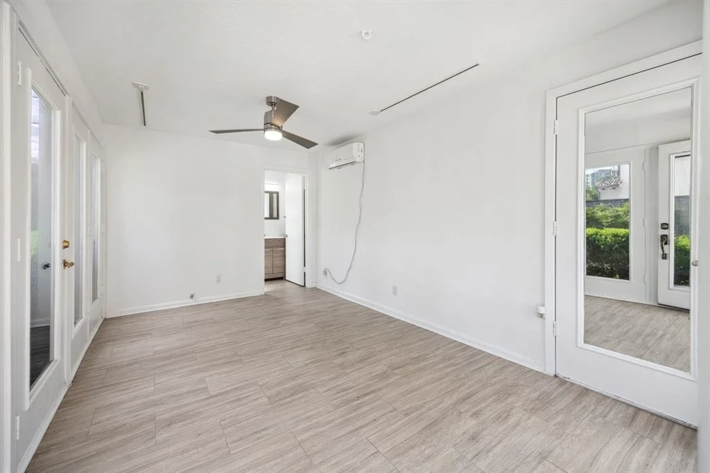 Photo of 918 Chimney Rock Road