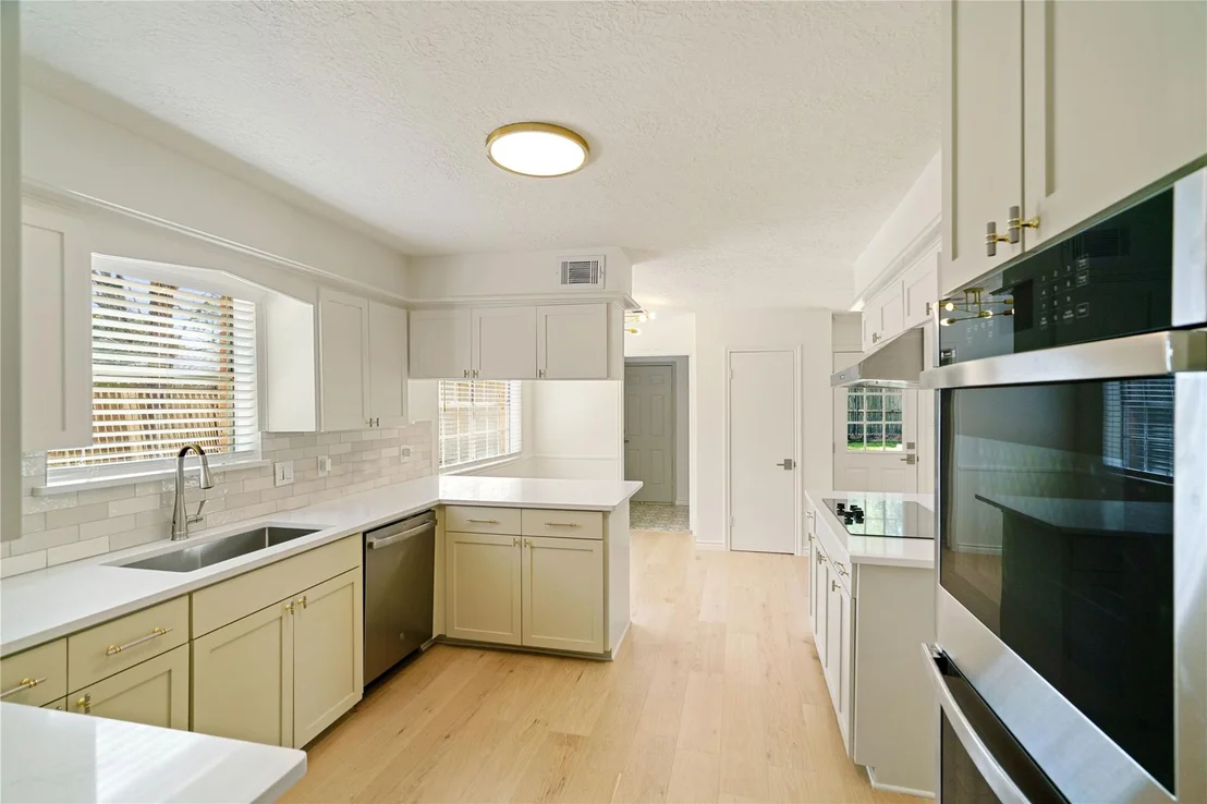 Photo of 5707 Ash Oak Drive