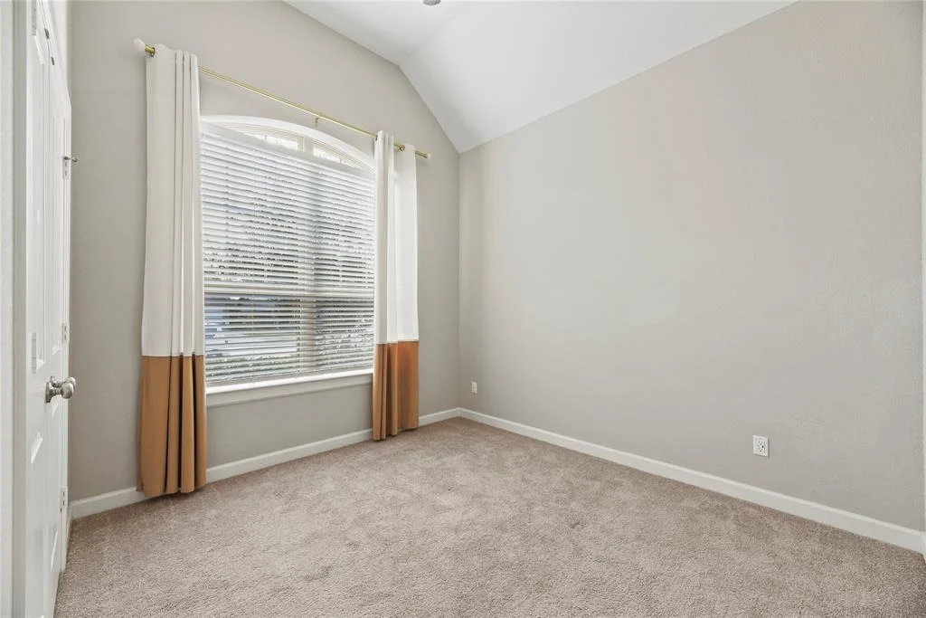 Photo of 10919 Crestwood Point Circle