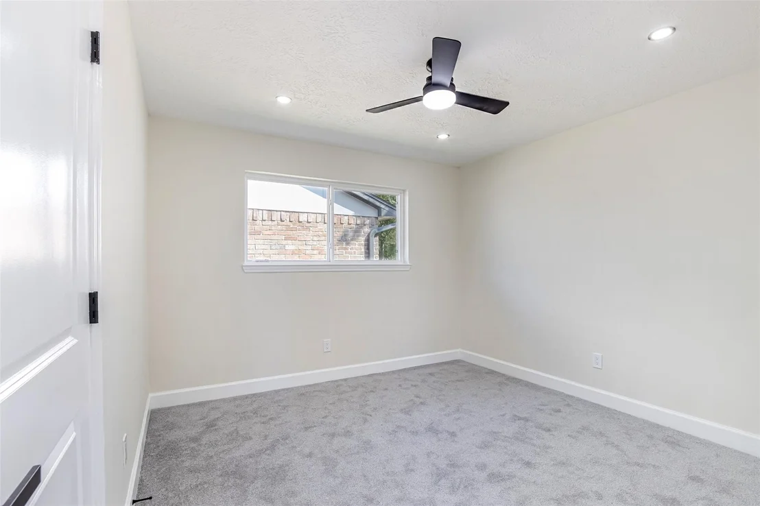 Photo of 11203 Rousseau Drive