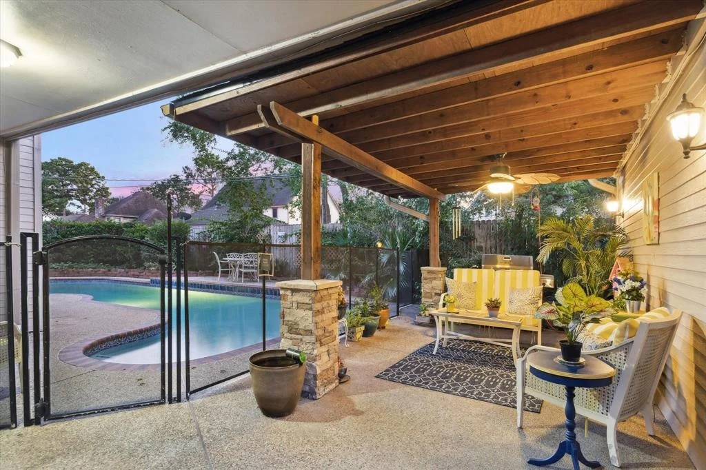 Photo of 7702 Northbridge Drive