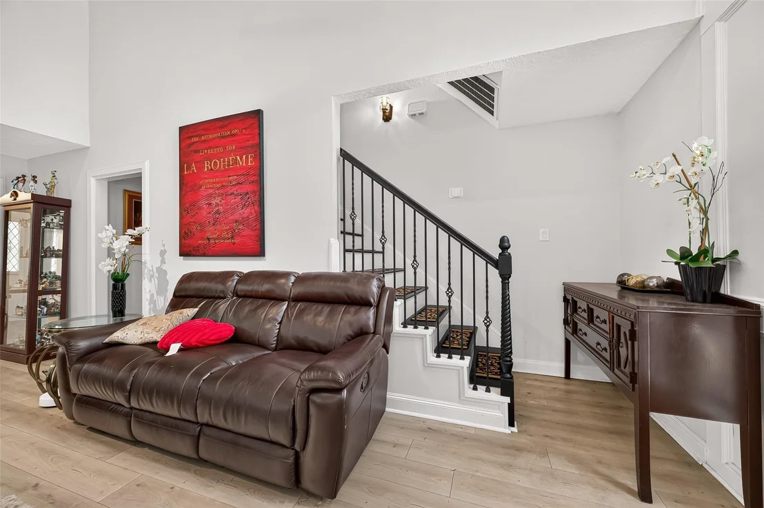 Photo of 5919 Spring Creek Oaks Drive