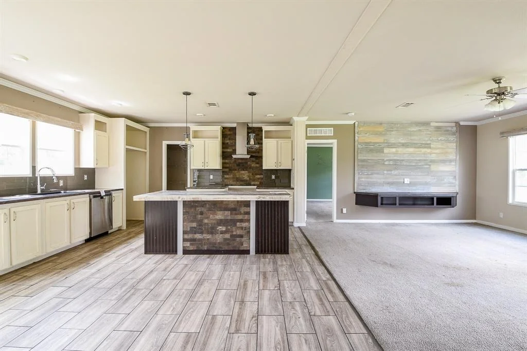 Photo of 16818 Keith Circle