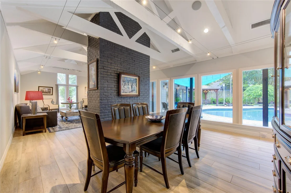 Photo of 1026 Riverlace Drive