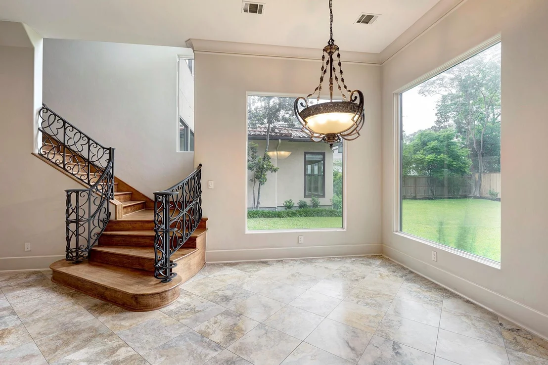 Photo of 710 Pinehaven Drive