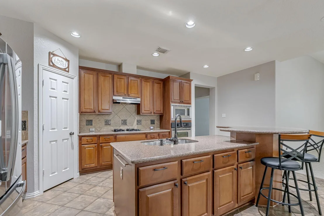 Photo of 3718 Sunset Manor Lane