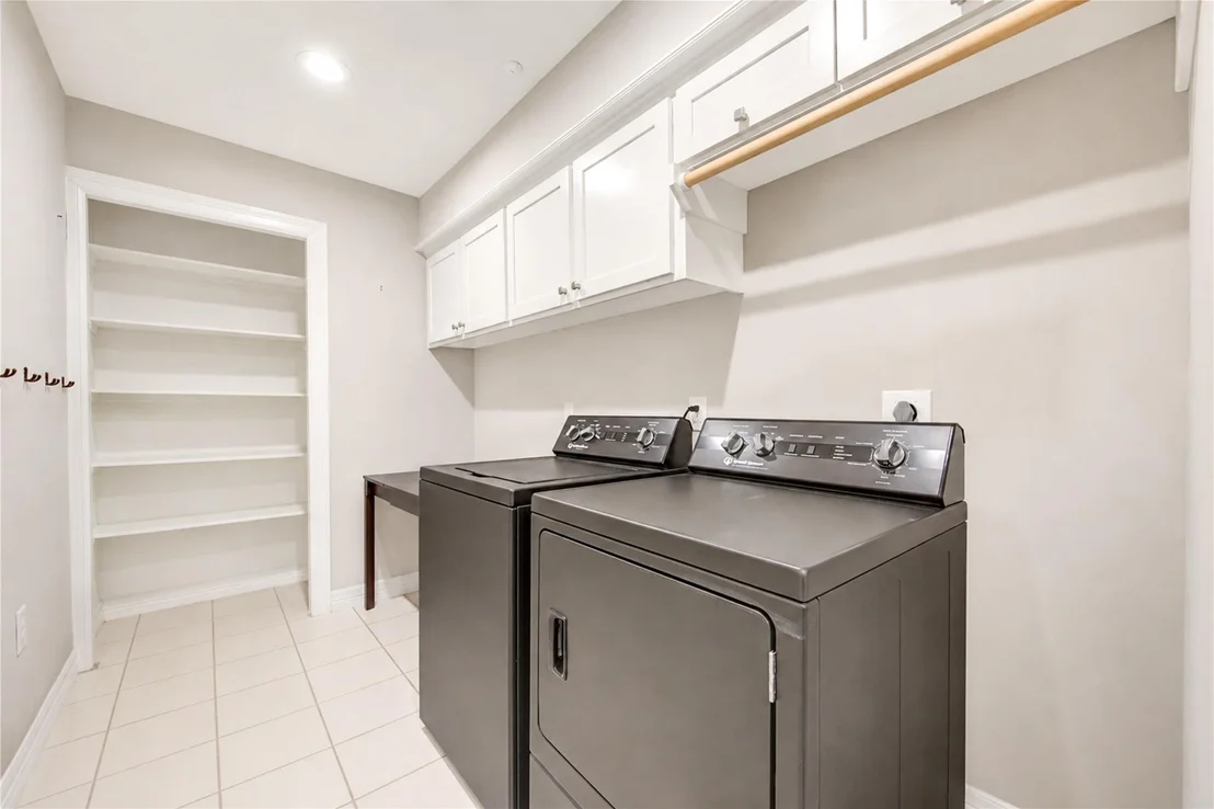 Photo of 926 Ivy Wall Drive