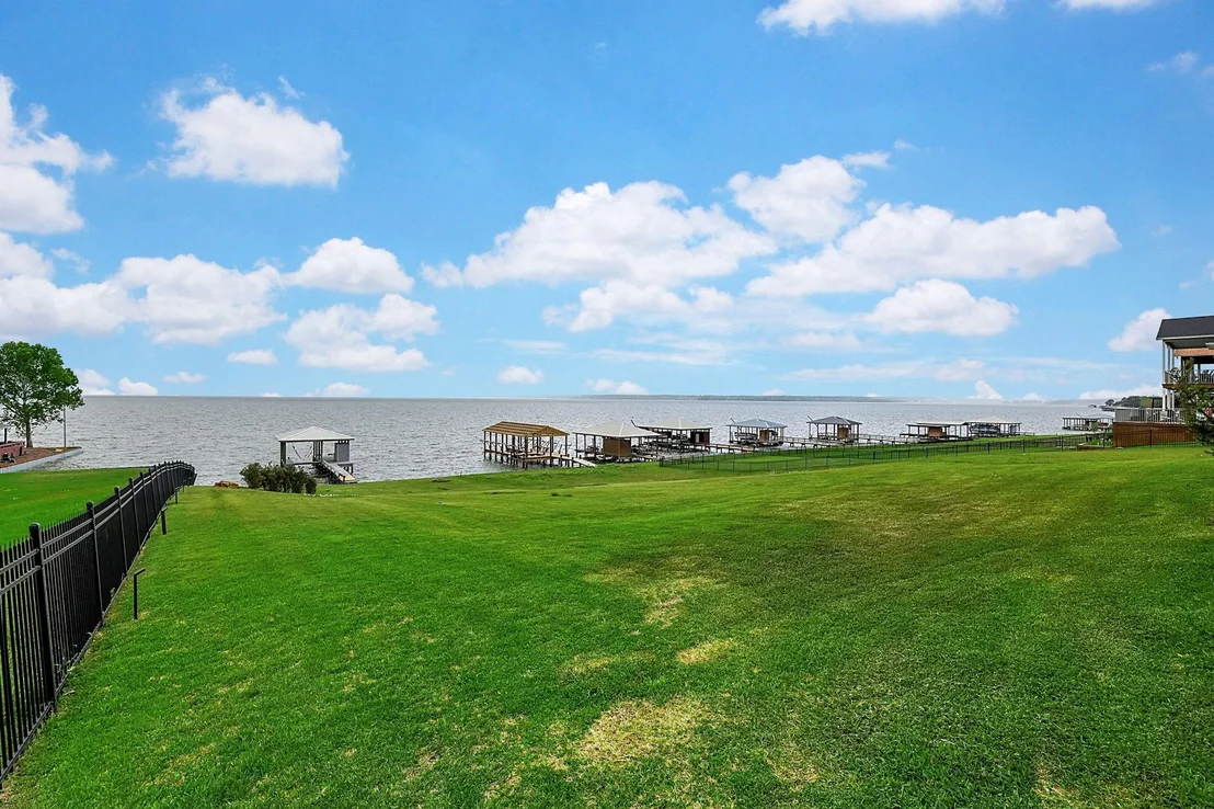 Photo of 260 Legacy Boulevard