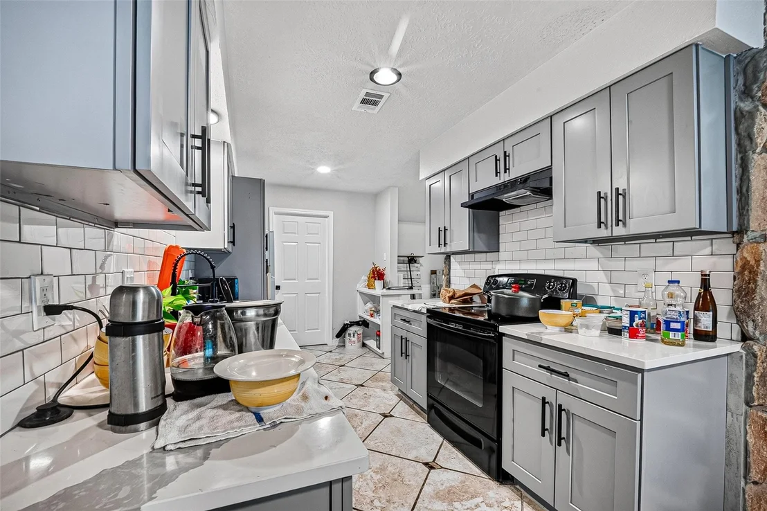 Photo of 1446 Castle Glen Drive