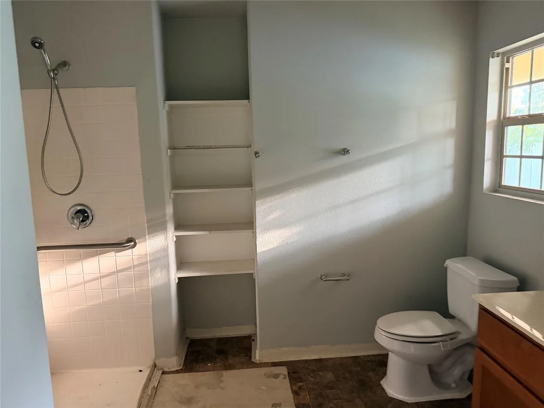 Photo of 424 Baker Circle