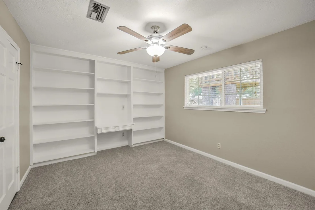 Photo of 25302 Fairbrook Lane