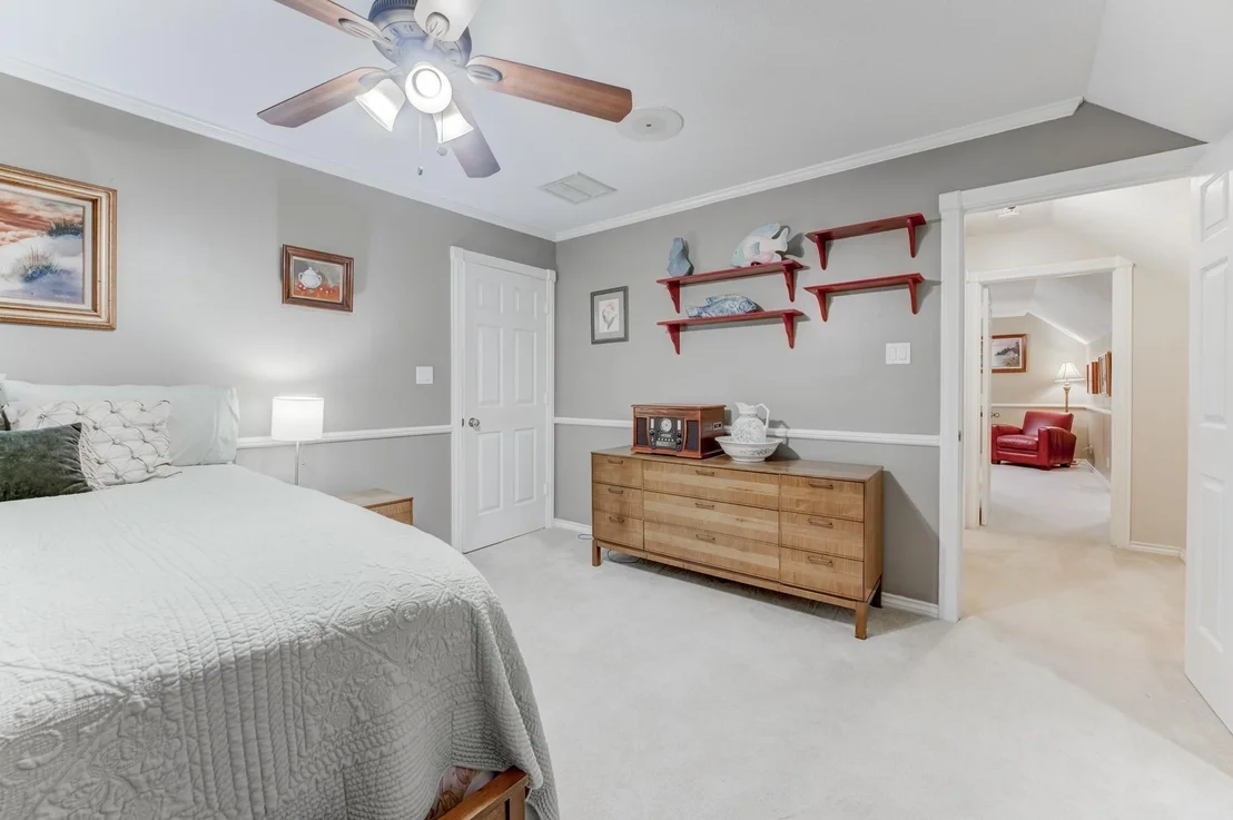 Photo of 2827 Griffin Lane