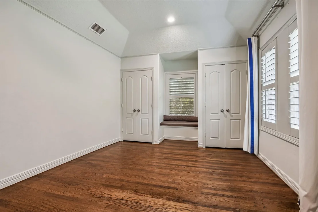 Photo of 3214 Sunset Boulevard