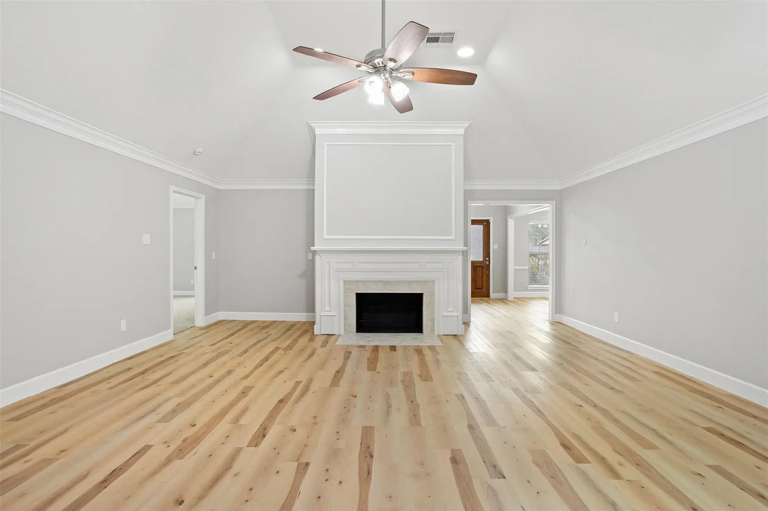 Photo of 2022 Hillside Oak Lane