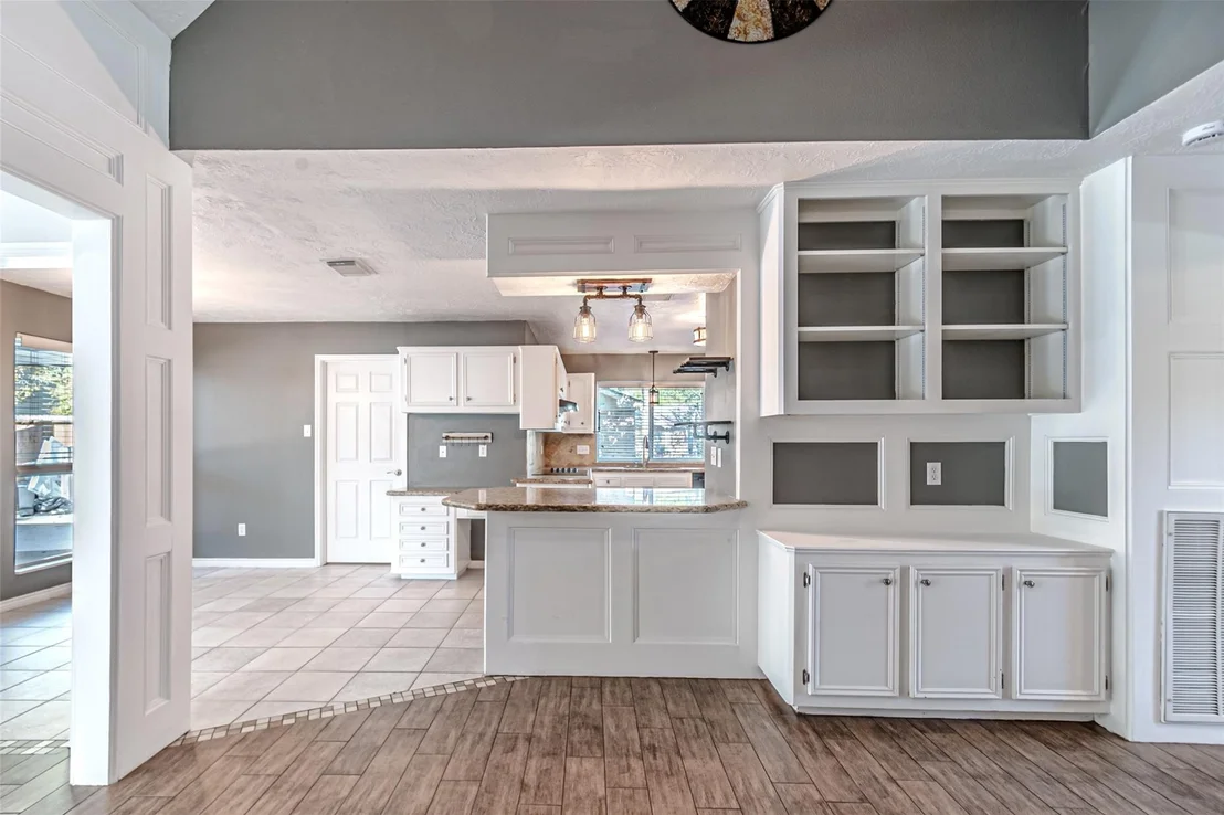 Photo of 8211 Riverglade Drive