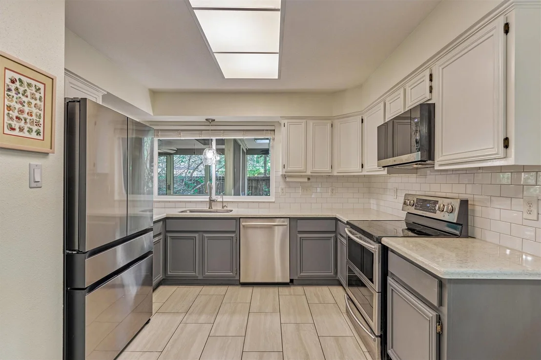 Photo of 2 Rock Pine Court
