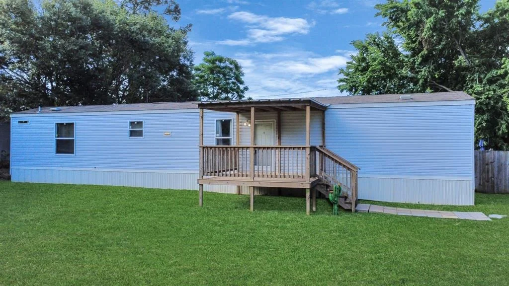 Photo of 25257 River Run Road