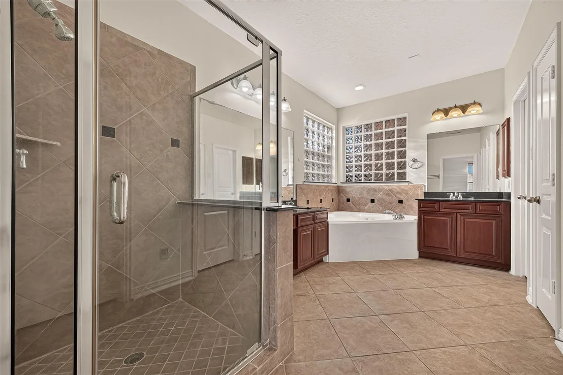 Photo of 18103 Blues Point Drive