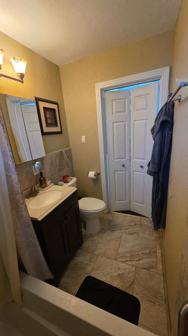 Photo of 1208 Chevy Chase Drive