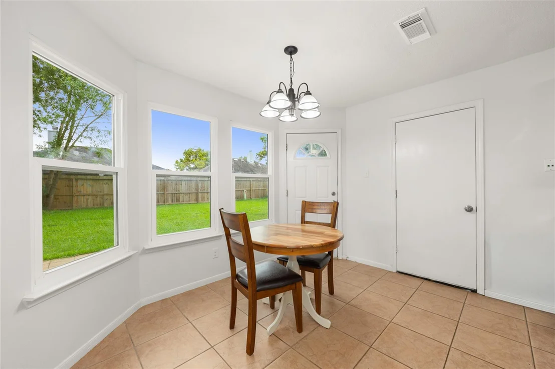 Photo of 6322 Northland Drive