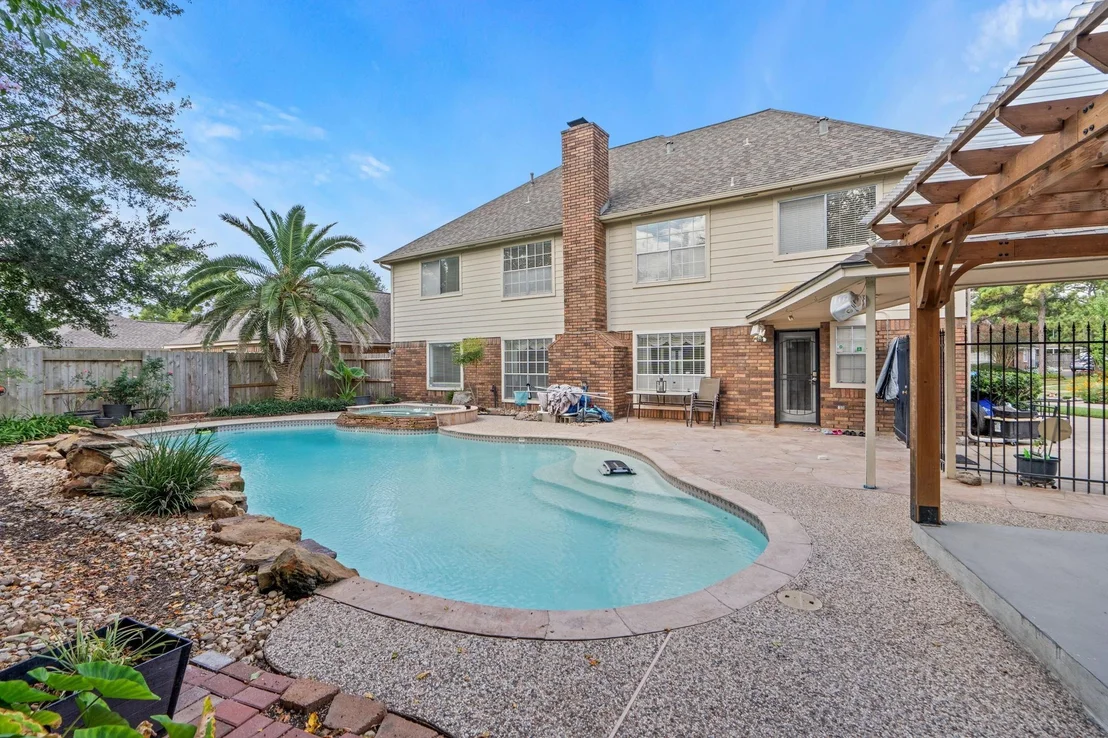 Photo of 7414 Starbridge Drive