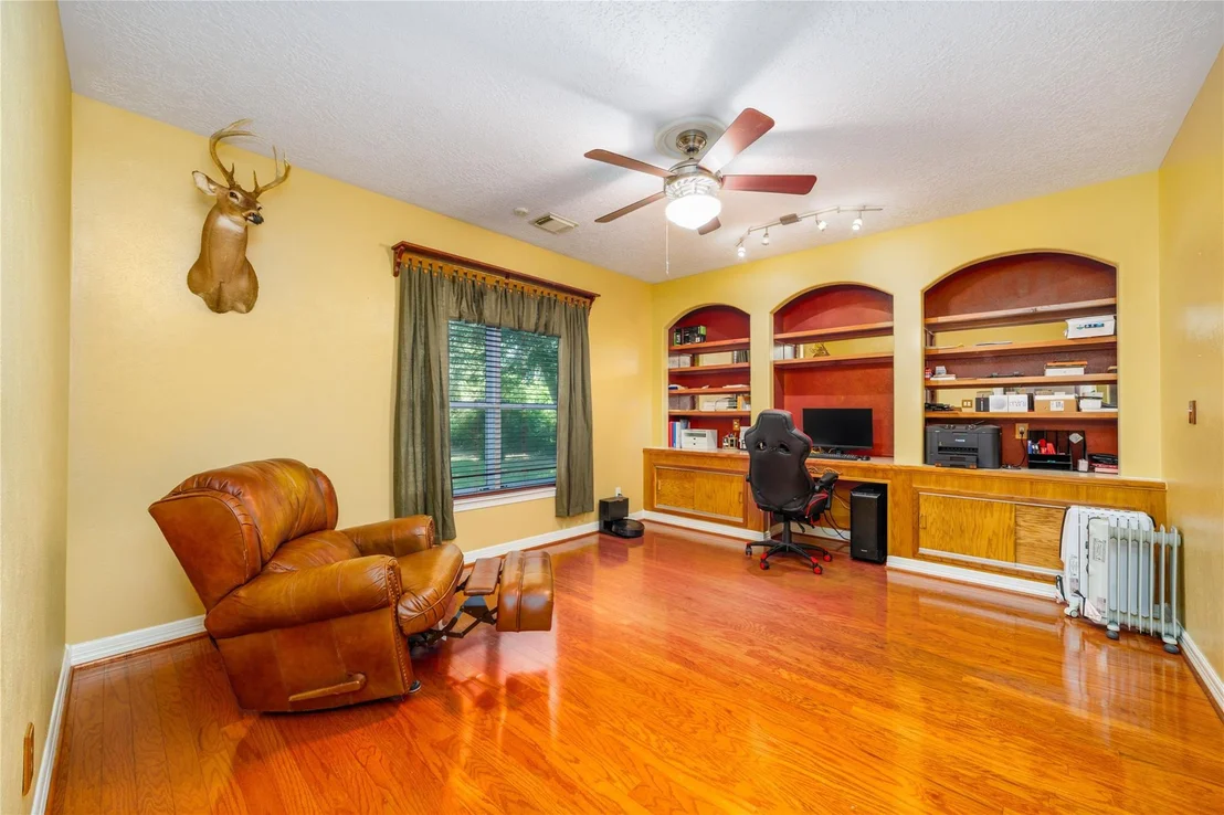 Photo of 24902 Millers Lane