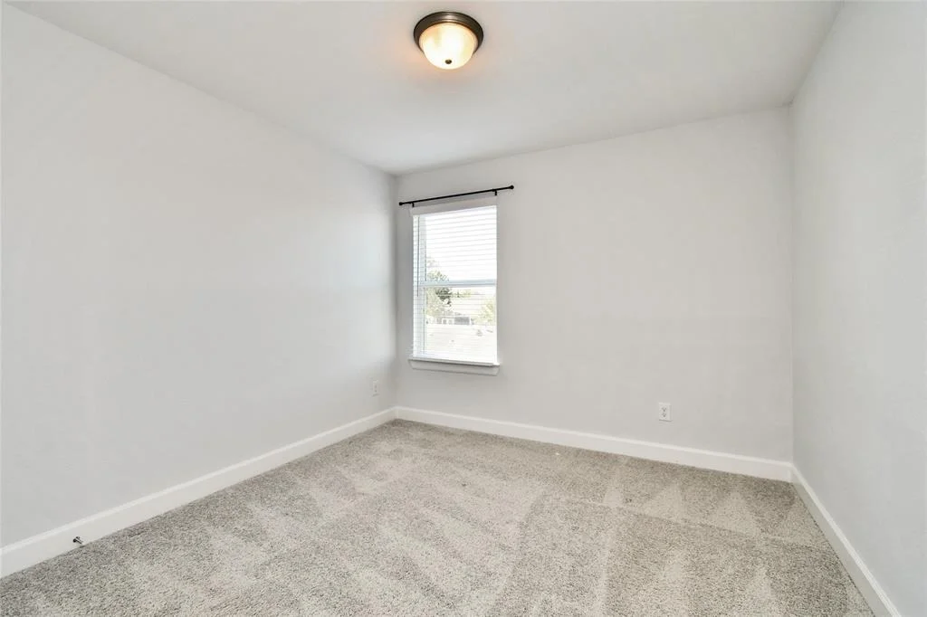 Photo of 305 Willard Street