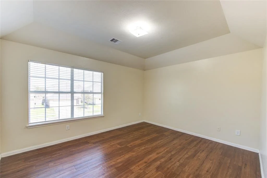 Photo of 863 Sun Prairie Drive