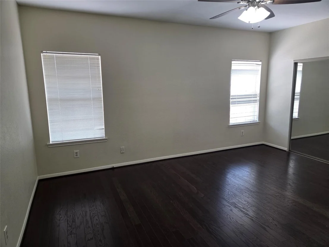 Photo of Unit 106 at 3780 Tanglewilde Street