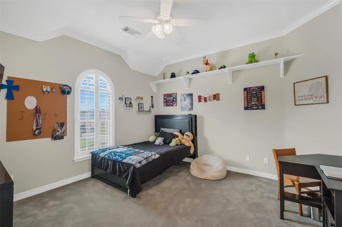 Photo of 1817 Mesa Verde Drive