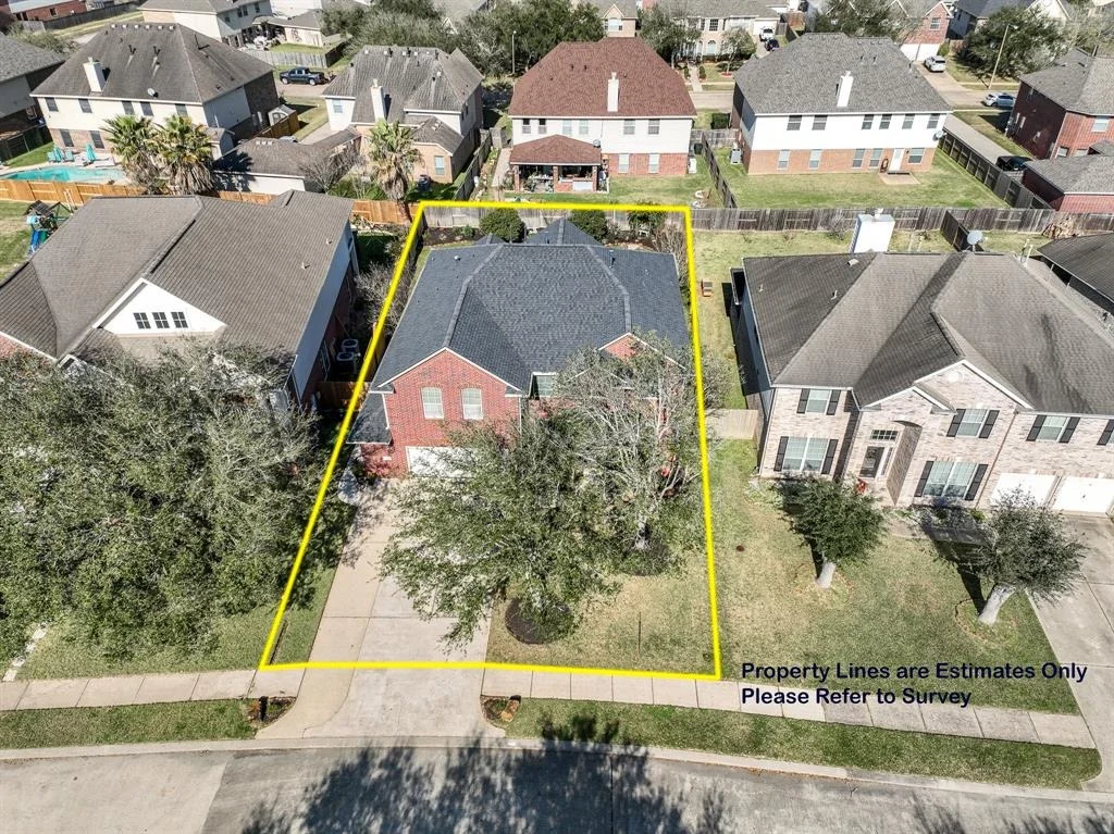 Photo of 601 White Oak Pointe