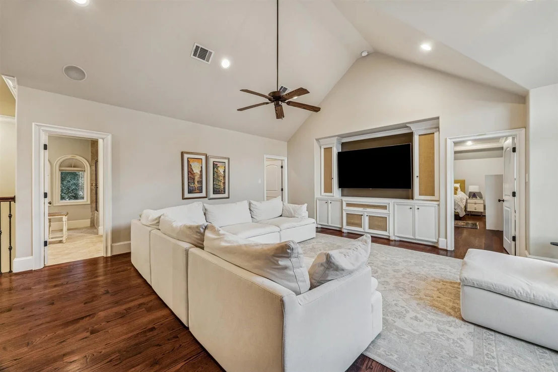 Photo of 170 Plantation Road
