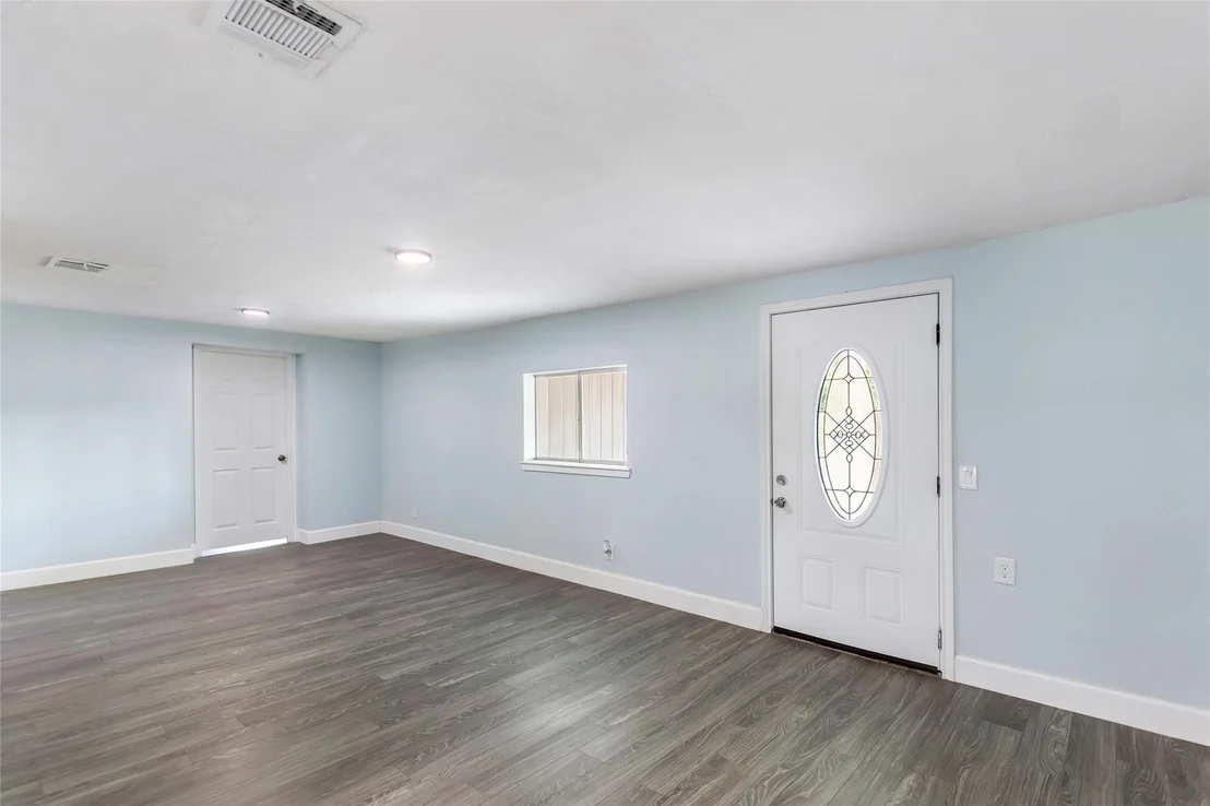 Photo of 666 Elton Street