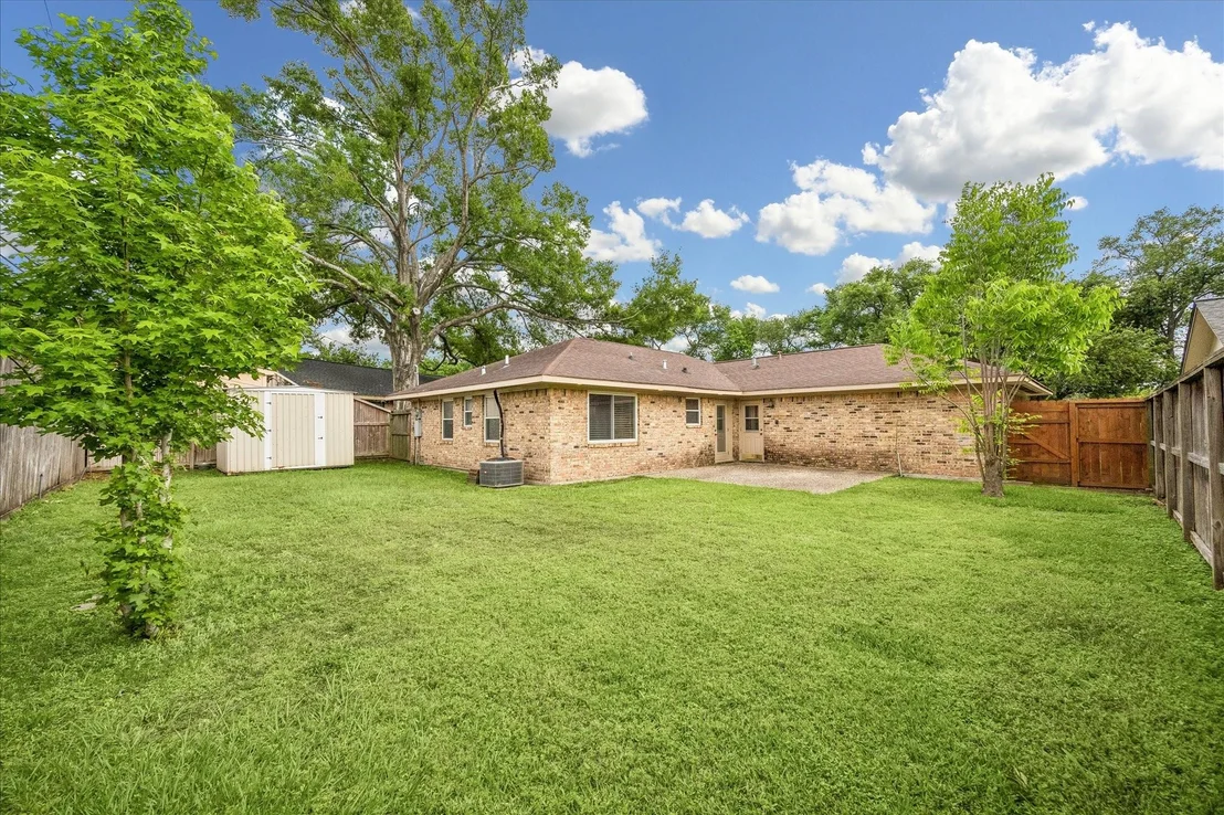 Photo of 1607 Willowby Drive