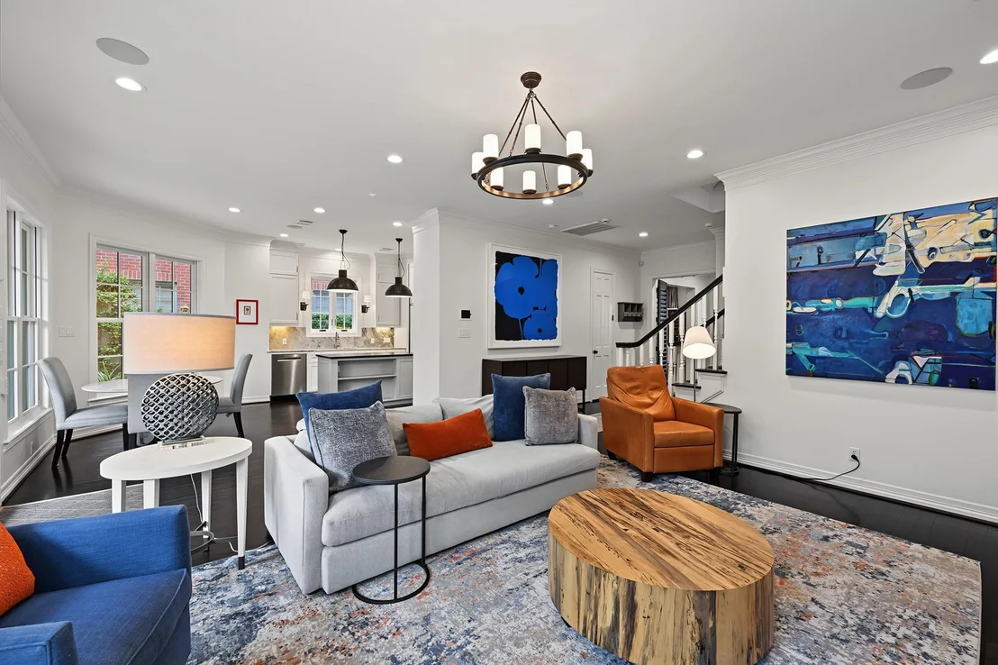 Photo of 3110 Plumb