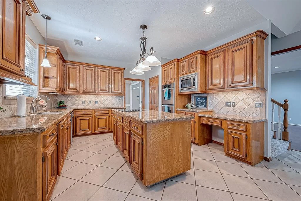 Photo of 16806 Windypine Drive