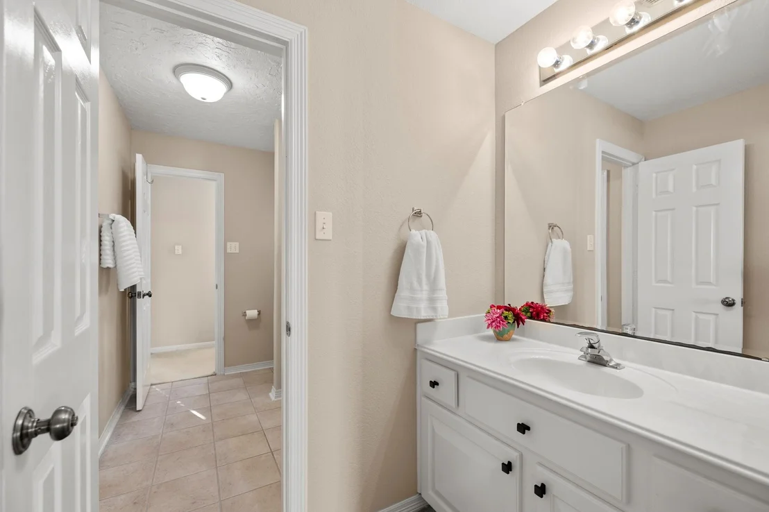Photo of 6418 Briarstone Lane