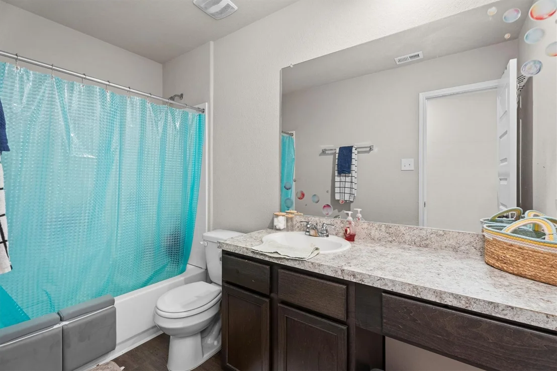 Photo of 1325 Mount Bassie Trail