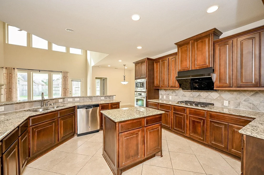 Photo of 28651 Pleasant Forest Drive
