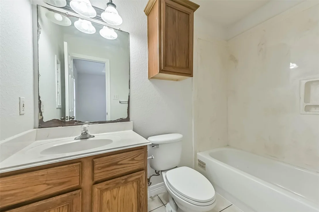 Photo of 911 Ruth Circle