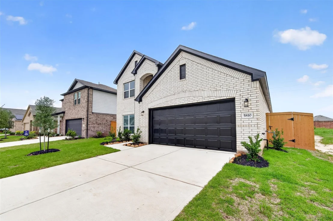 Photo of 5810 Capri Forest Drive