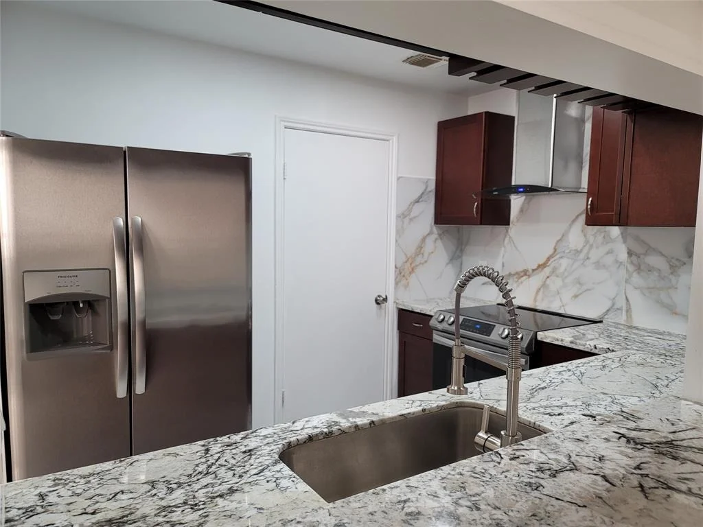 Photo of 7708 Shadow Hill Lane