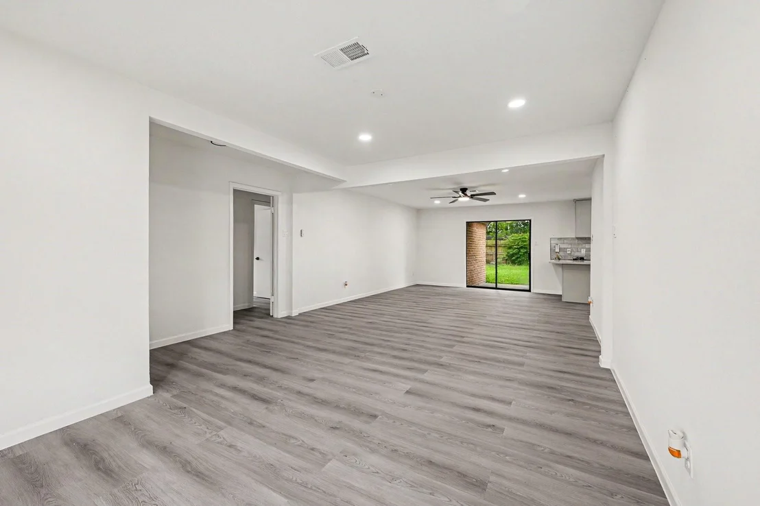 Photo of 7607 Grape Street