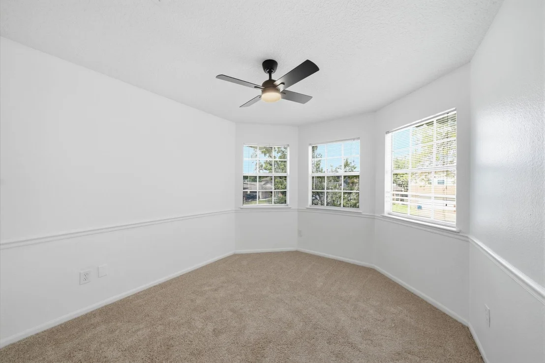 Photo of 5820 Guadalupe Drive