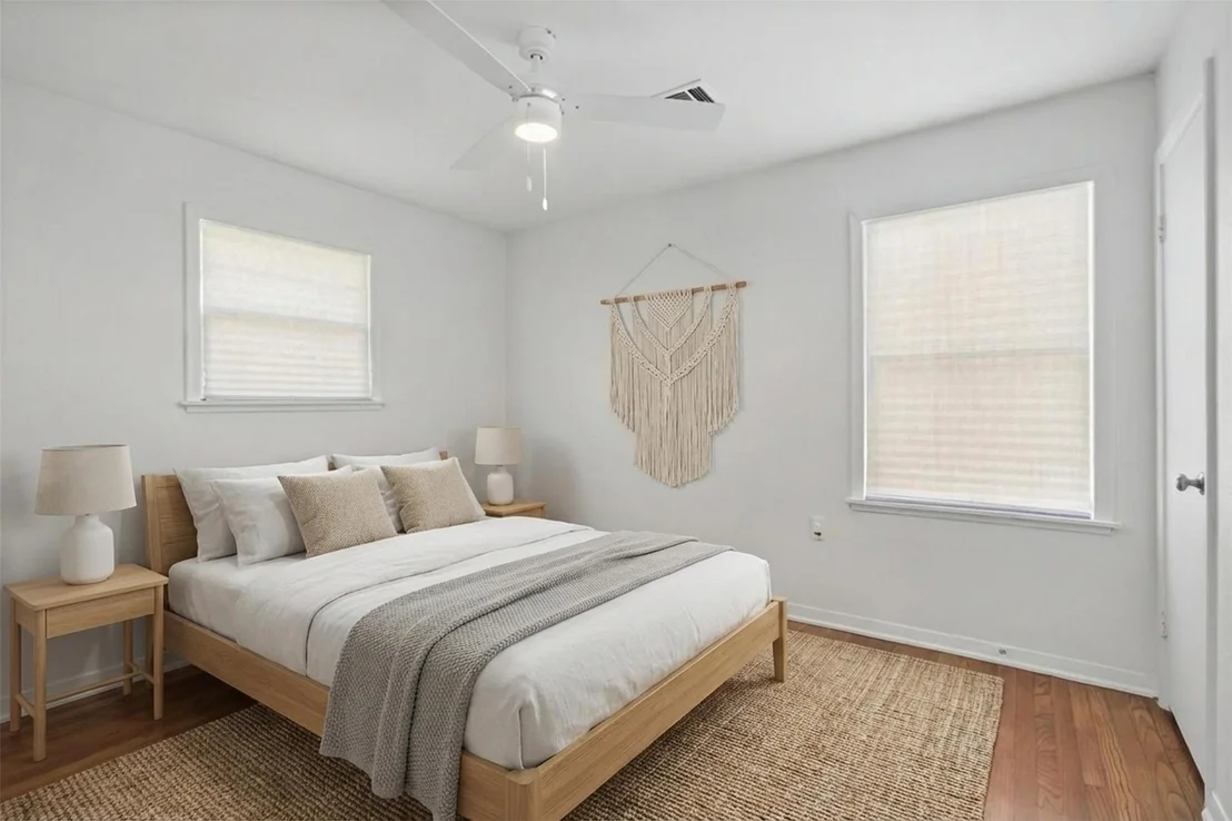 Photo of 4414 Tavenor Lane