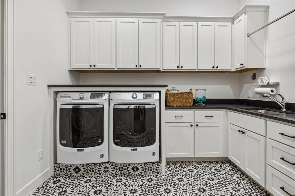 Photo of 1215 Gray Moss Lane