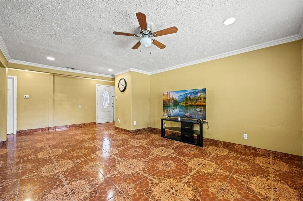 Photo of 16616 Shady Lane