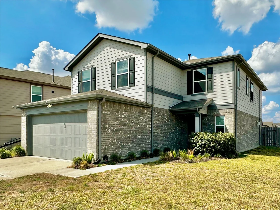 Photo of 5510 Eagle Sky Boulevard