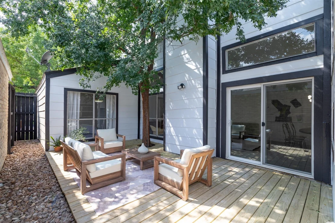 Photo of 2019 Wilcrest Drive